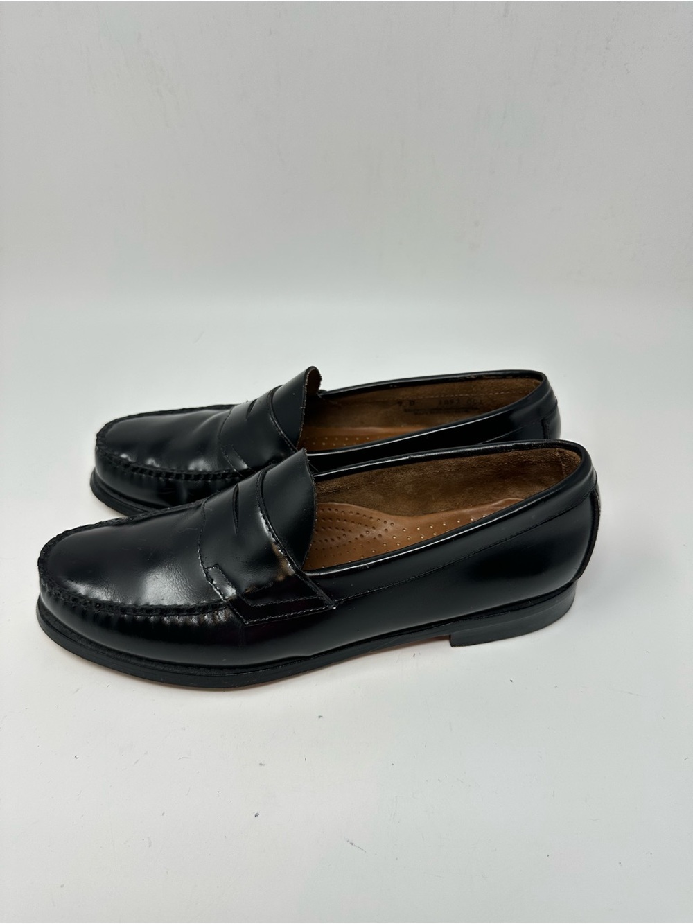 G. H. Bass WEEJUNS BASS WILTON Women's Loafers Shoes US 9D